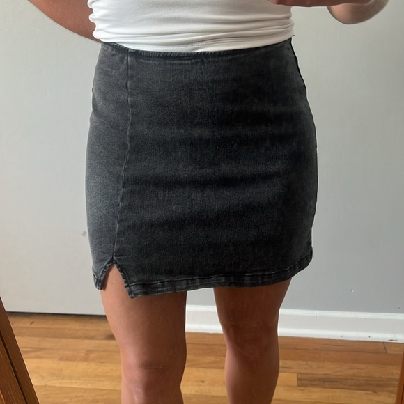 Wild Fable skirt - Picture 3 of 3